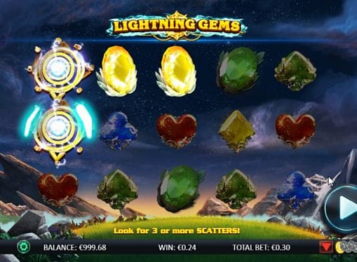 Комбинация символов на линии в Lightning Gems